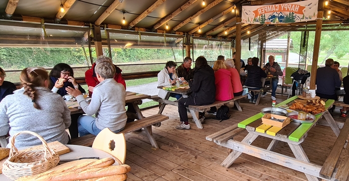 le petit déjeuner dans le cosy cool